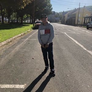 Meet your Posher, Jonathan